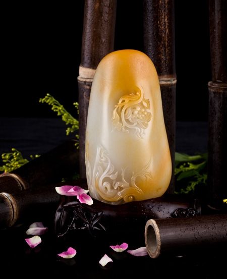 当代玉雕艺术赏析：和田玉籽料梅兰竹菊摆件（图）